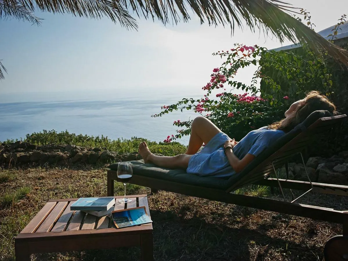 Holiday home Dammuso Sulla Scogliera - Pantelleria Villa Scauri  Italy