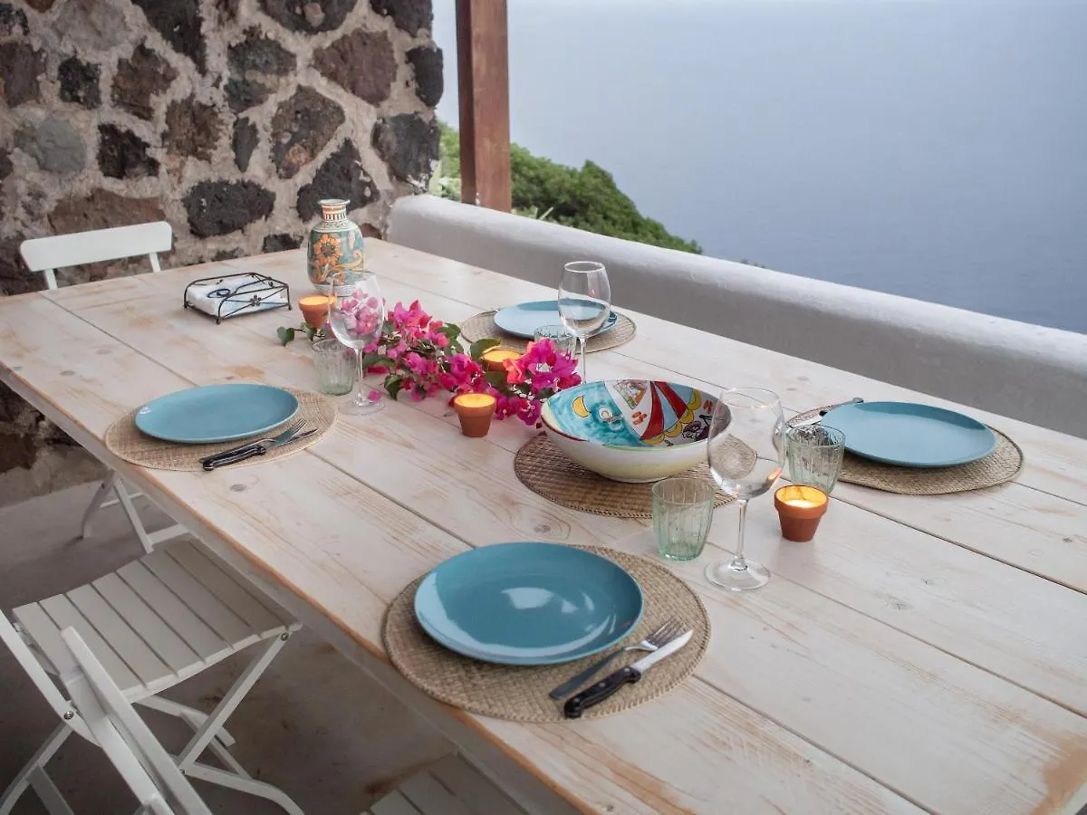 Holiday home Dammuso Sulla Scogliera - Pantelleria Villa Scauri  Italy